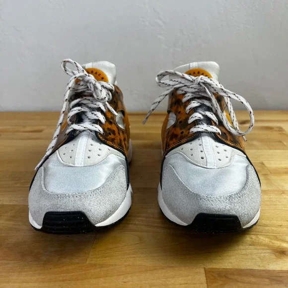 Nike Air Huarache Tortoise Shell Sneakers - Picture 5 of 11